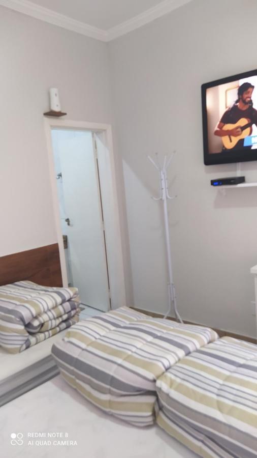 Pousada Quarto Familiar Com Ar,Frigobar,Wi Fi, Garagem Aparecida  Εξωτερικό φωτογραφία